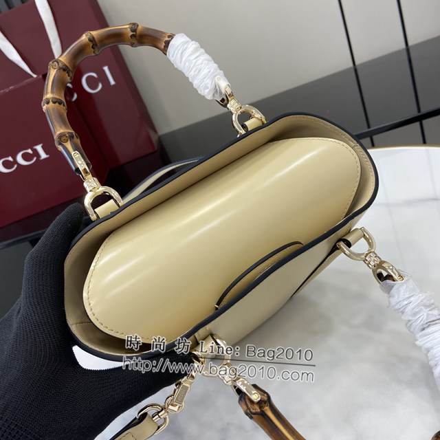 Gucci專櫃古馳最新款迷你竹節手提托特包竹籃形托特包 jh2396型號：805832